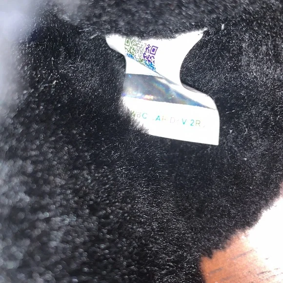 UGG BRAND NEW & GORGEOUS SIZE 6 CLOSED TOE VELCRO SLIP ON SLIPPERS - Picture 10 of 10